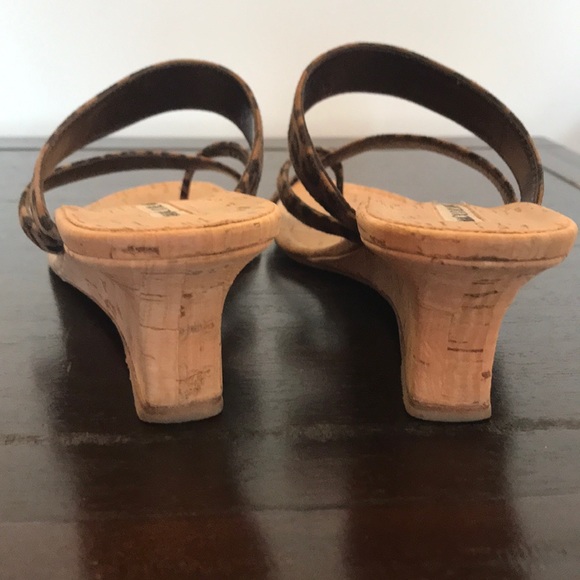 Manolo Blahnik Treca Wedge Sandal - Picture 4 of 8